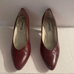 Maroon Newport News Heels
